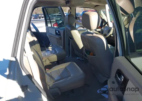 2006 Ford Expedition Limited z USA, uszkodzony, nr VIN 1FMPU19556LA55666